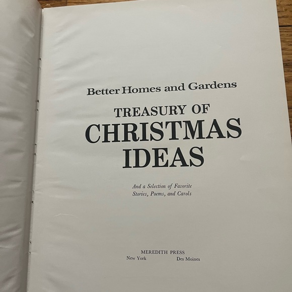 Better Homes In Garden Mid Century Christmas Book Treasury Of Christmas Ideas 66 - Picture 3 of 10